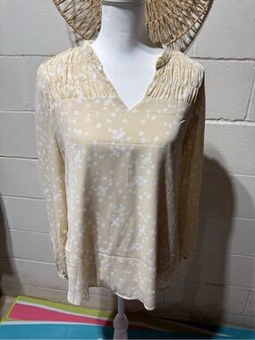 Light Yellow Printed V-Neck Women's Top